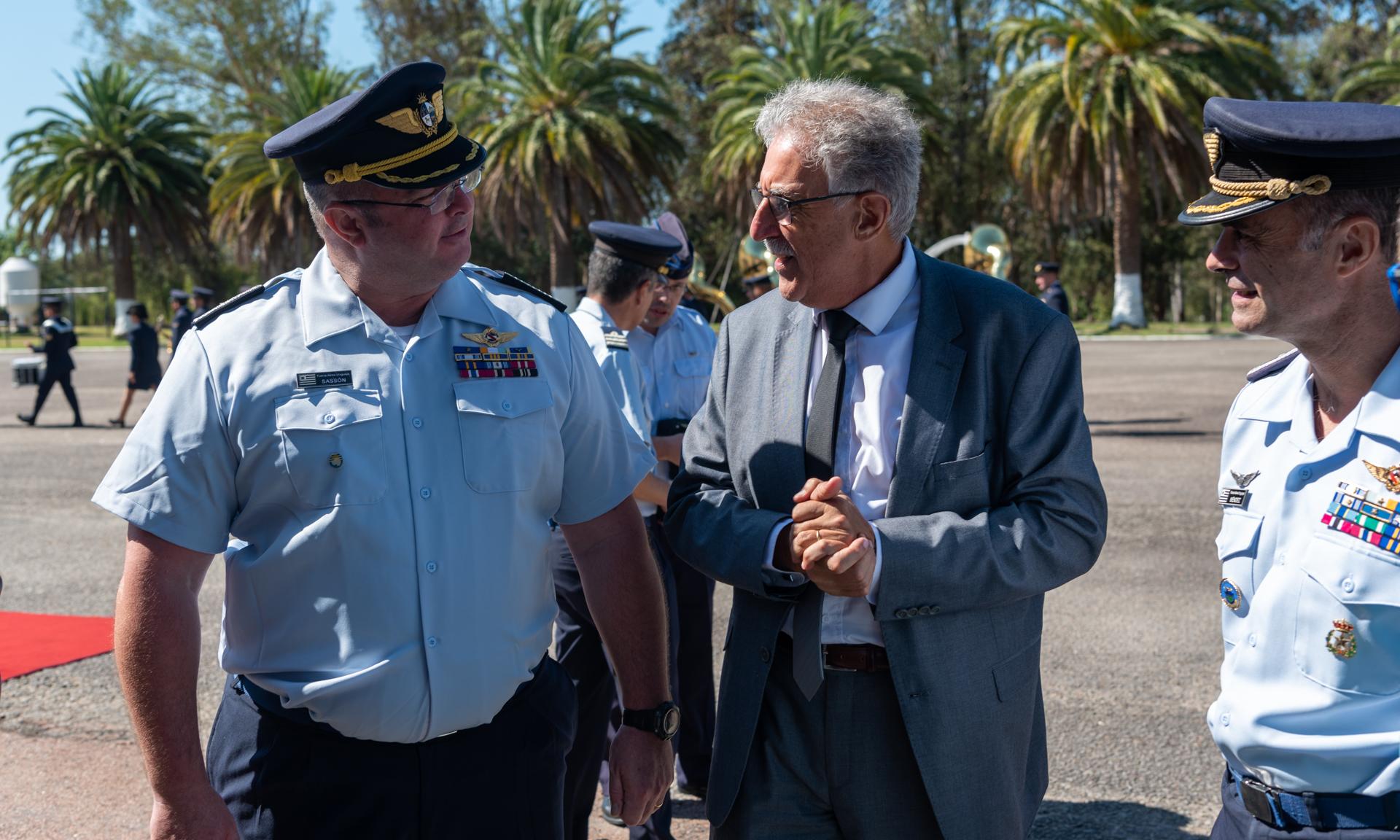 El director de UTU participó de la ceremonia de inicio de cursos de la Escuela Técnica de Aeronáutica