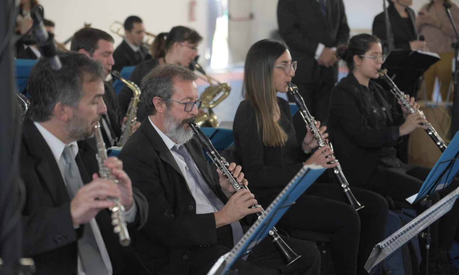 Se realizó el acto inaugural del Polideportivo de Progreso