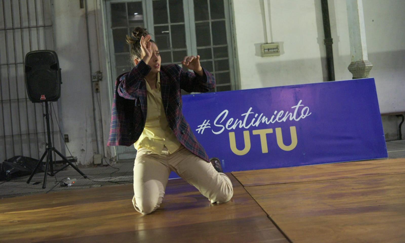 Bolinches presenta en UTU "Renunciando a Renunciar, Los Magos"