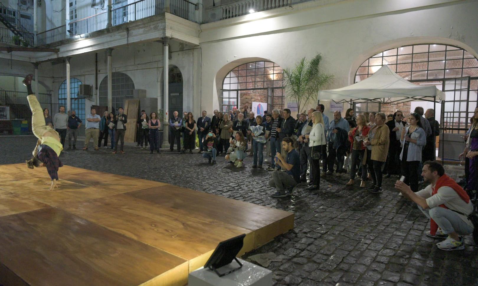 Bolinches presenta en UTU "Renunciando a Renunciar, Los Magos"