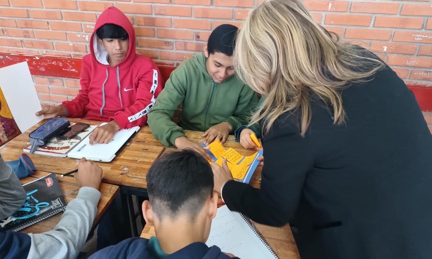 Proyecto Clique@r María Espínola