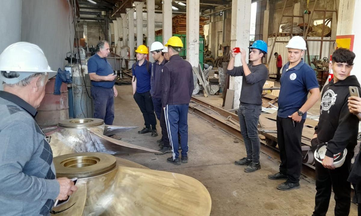 Visita técnica alumnos del ERCMA