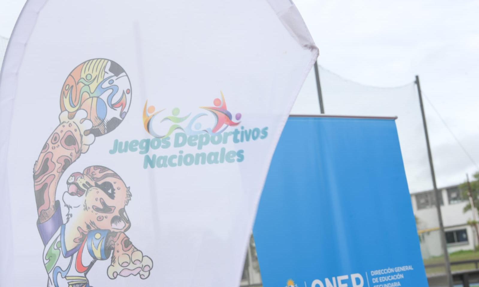 Alumnos de UTU fueron reconocidos por su participación en evento deportivo en Asunción, Paraguay