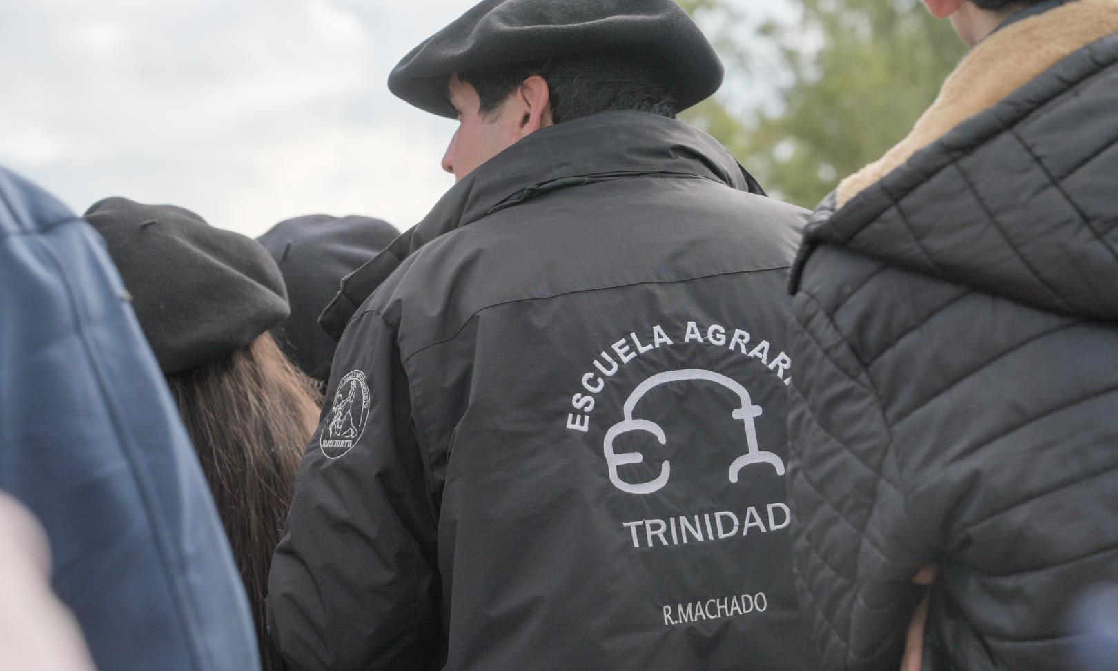 El presidente Luis Lacalle Pou visitó la Escuela Agraria Trinidad 