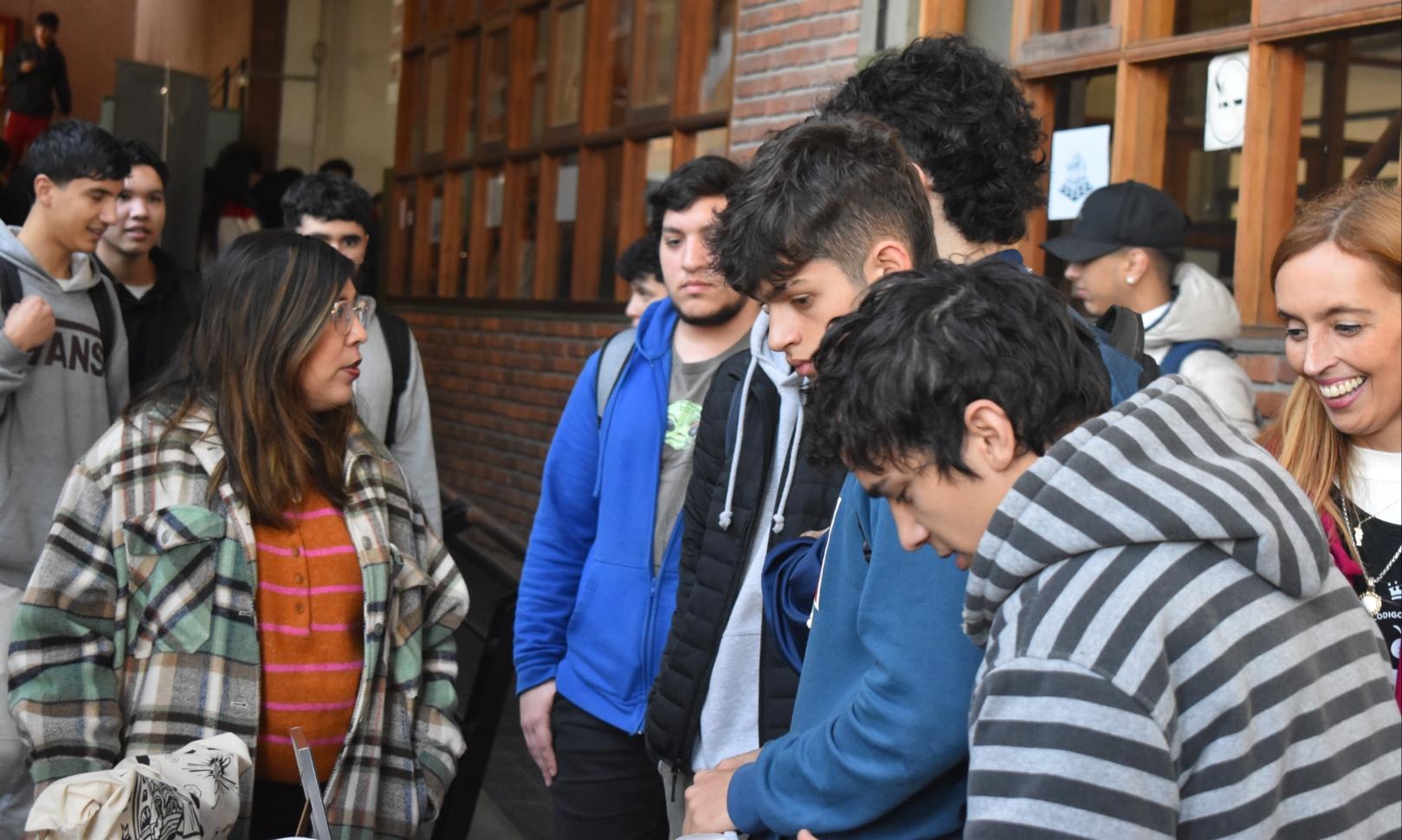 3ra. Feria del Empleo en el ITS "Arias Balparda"  