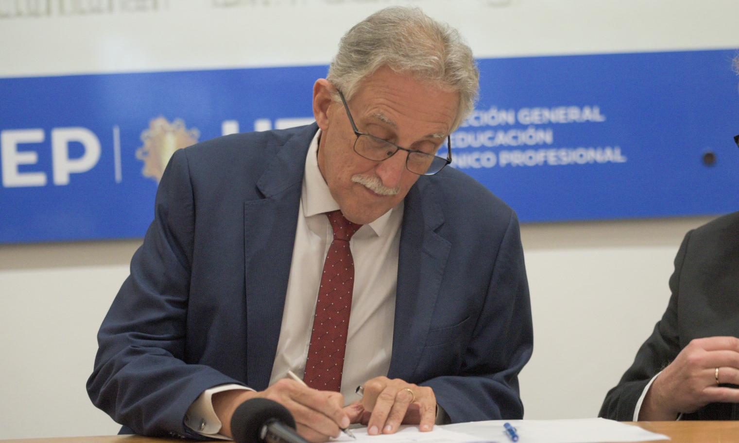 Asumió el nuevo director del Programa de Educación Terciaria de UTU