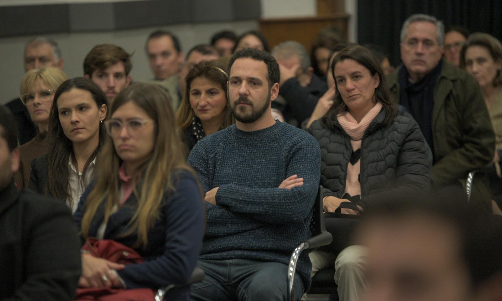 Secretarios Escolares, Escalafón "C" Administrativo Grado 10