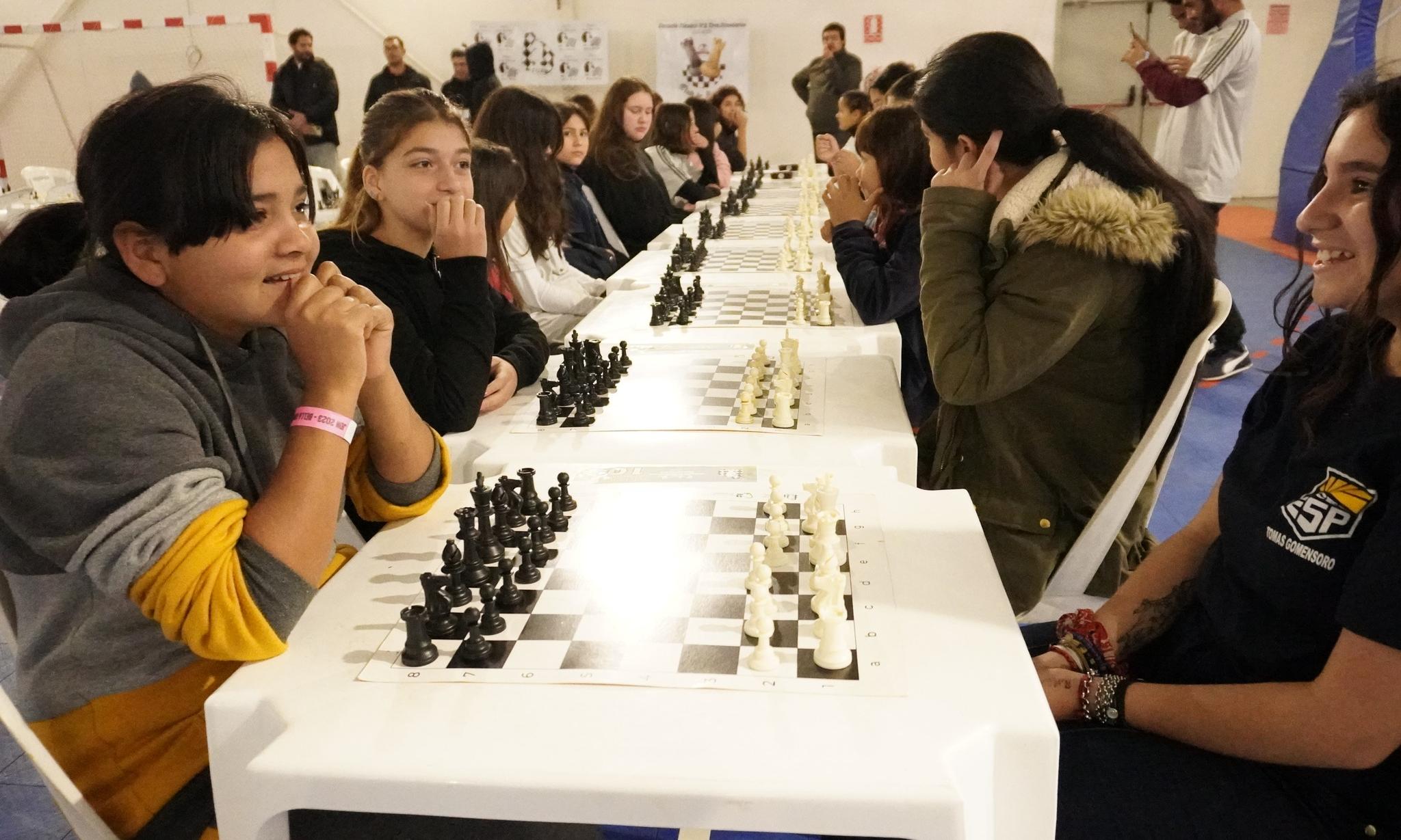estudiantes de Bella Unión