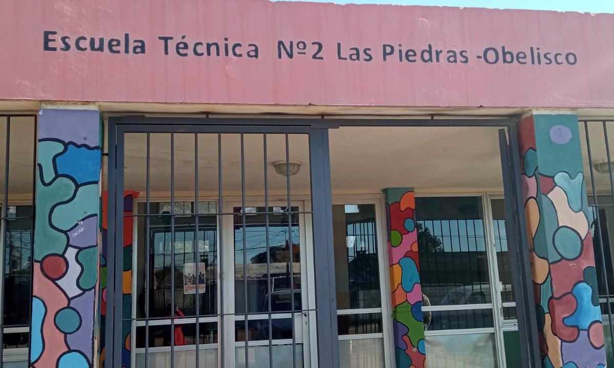  Anexo Obelisco de la Escuela Técnica Las Piedras 2