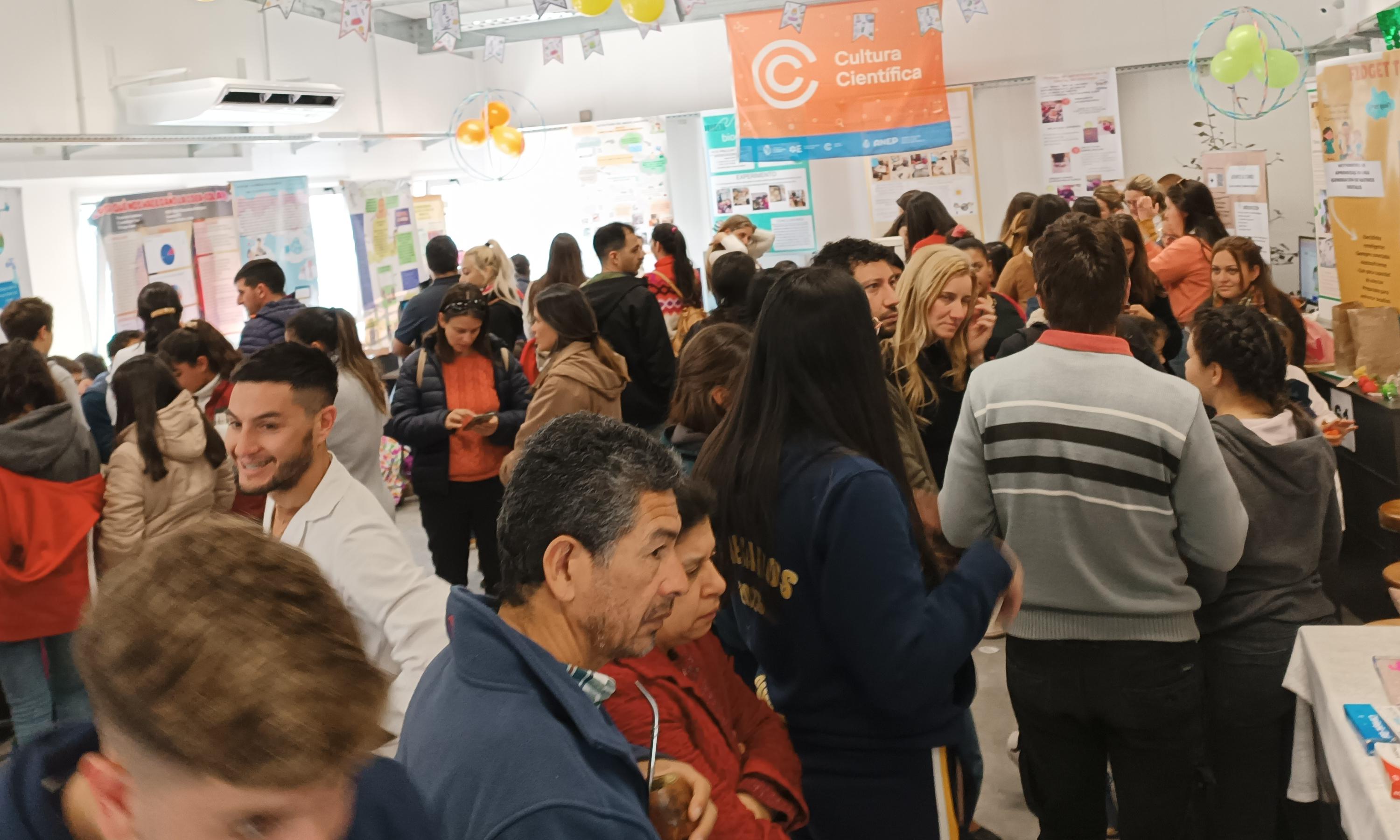 Feria Departamental de Clubes de Ciencia Salto