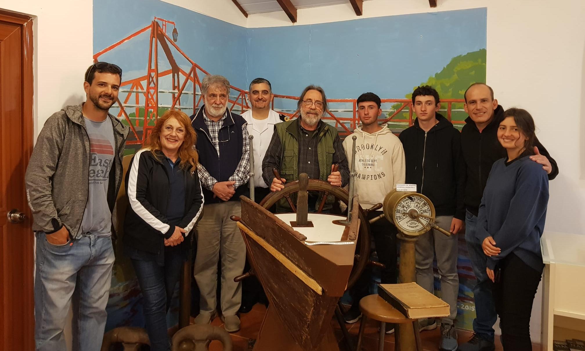 Visita de alumnos del ERCNA a la Subprefectura de Carmelo