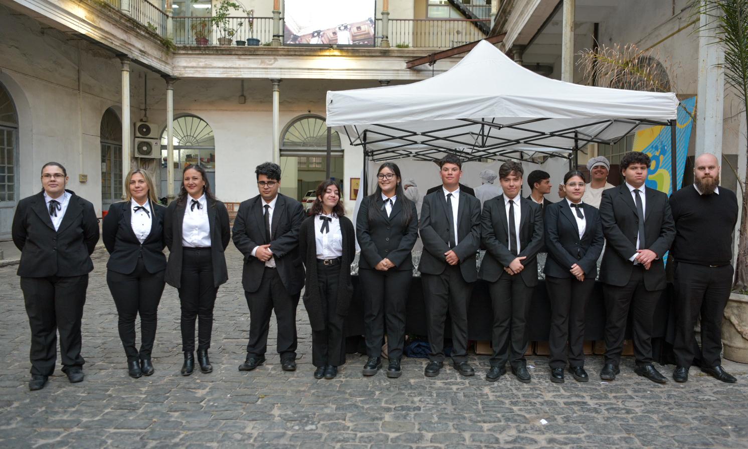 Inauguración muestra Belloni