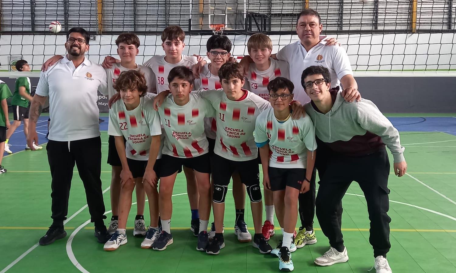 Escuela Técnica Young Campeones Nacionales de Voley
