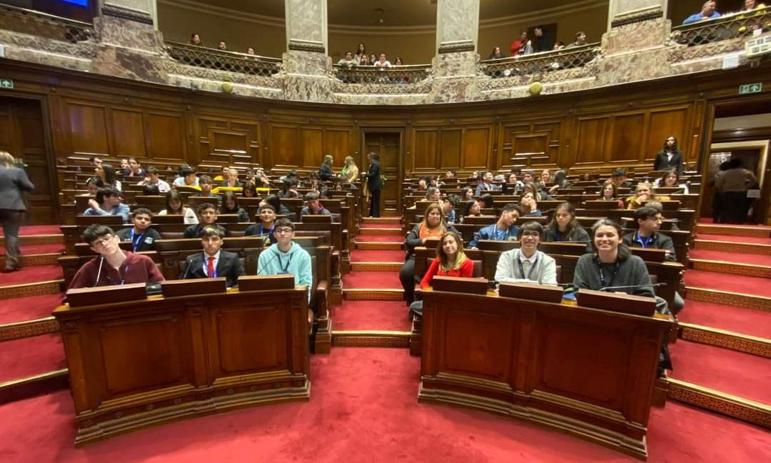 Ganadores del certamen de debate 