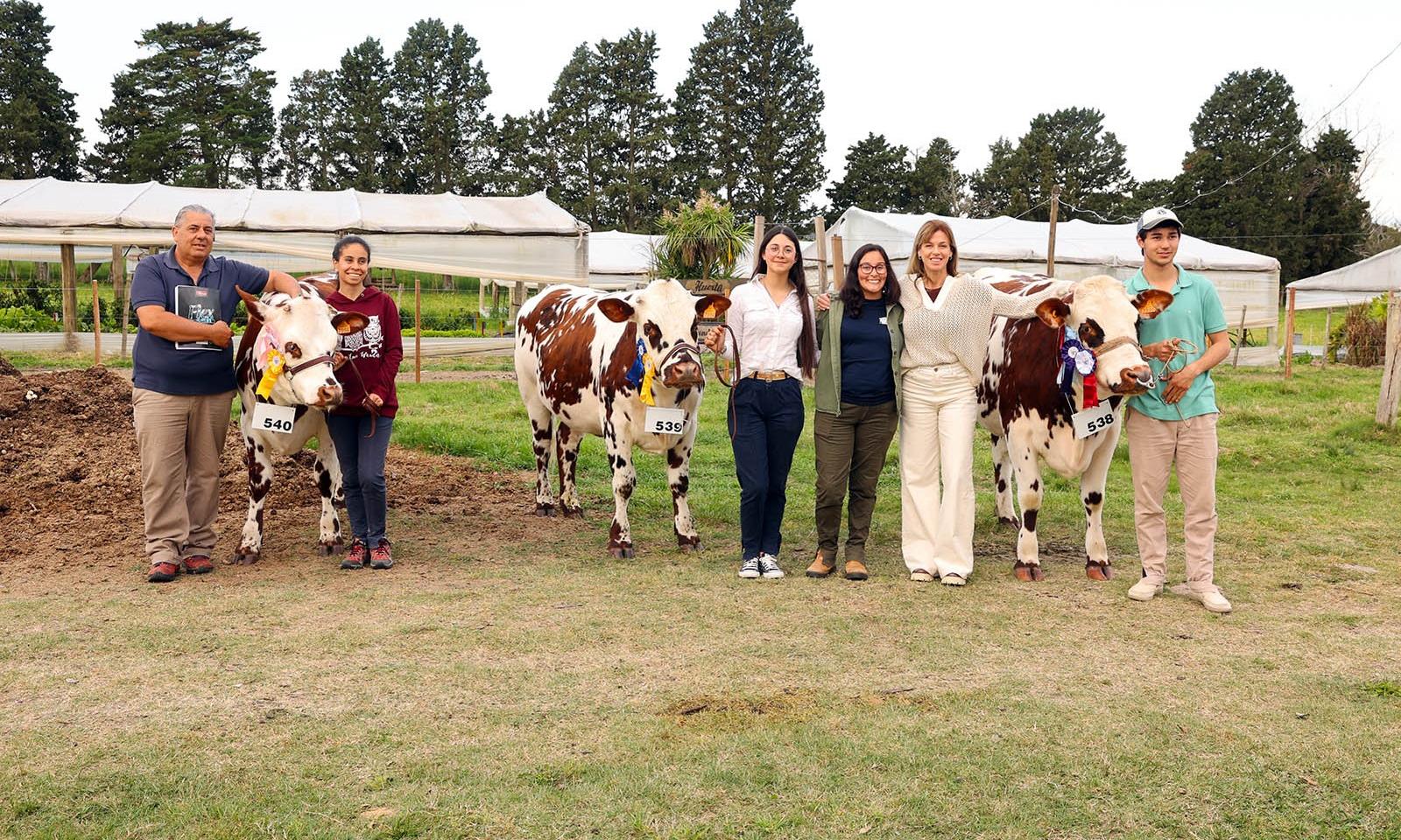 La Escuela Agraria Durazno recibió la visita de Lorena Ponce de León 