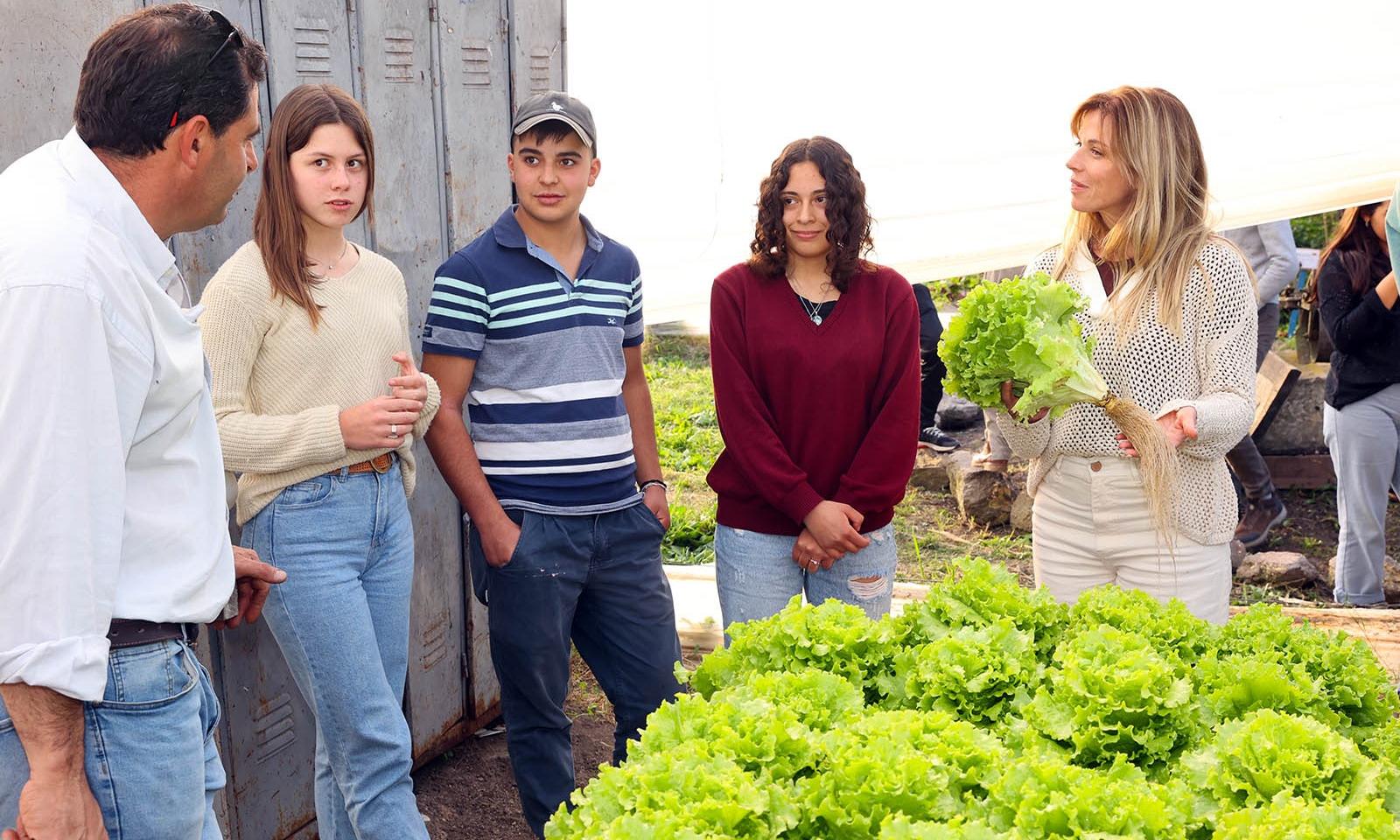 La Escuela Agraria Durazno recibió la visita de Lorena Ponce de León 