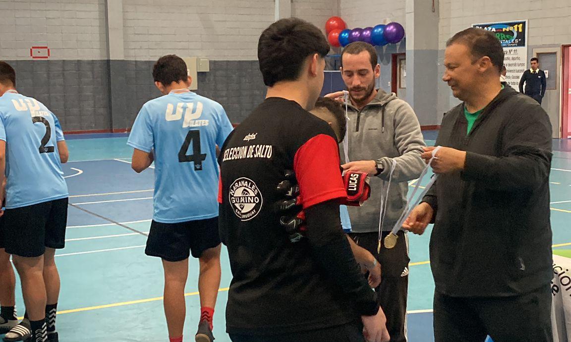Estudiantes salteños campeones de fútbol sala en los  Juegos Deportivos Nacionales