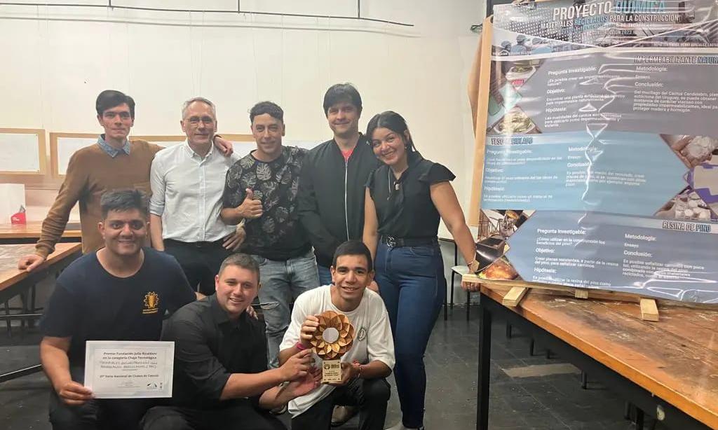 Estudiantes de Construcción
