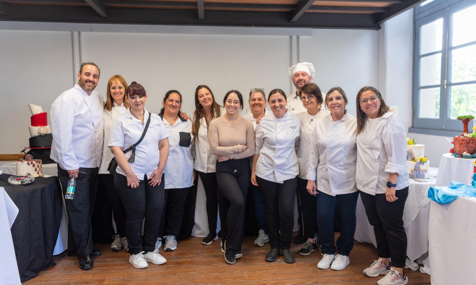 Gastronomía y vestimenta: UTU Palermo cerró el año mostrando a la comunidad el trabajo de sus estudiantes