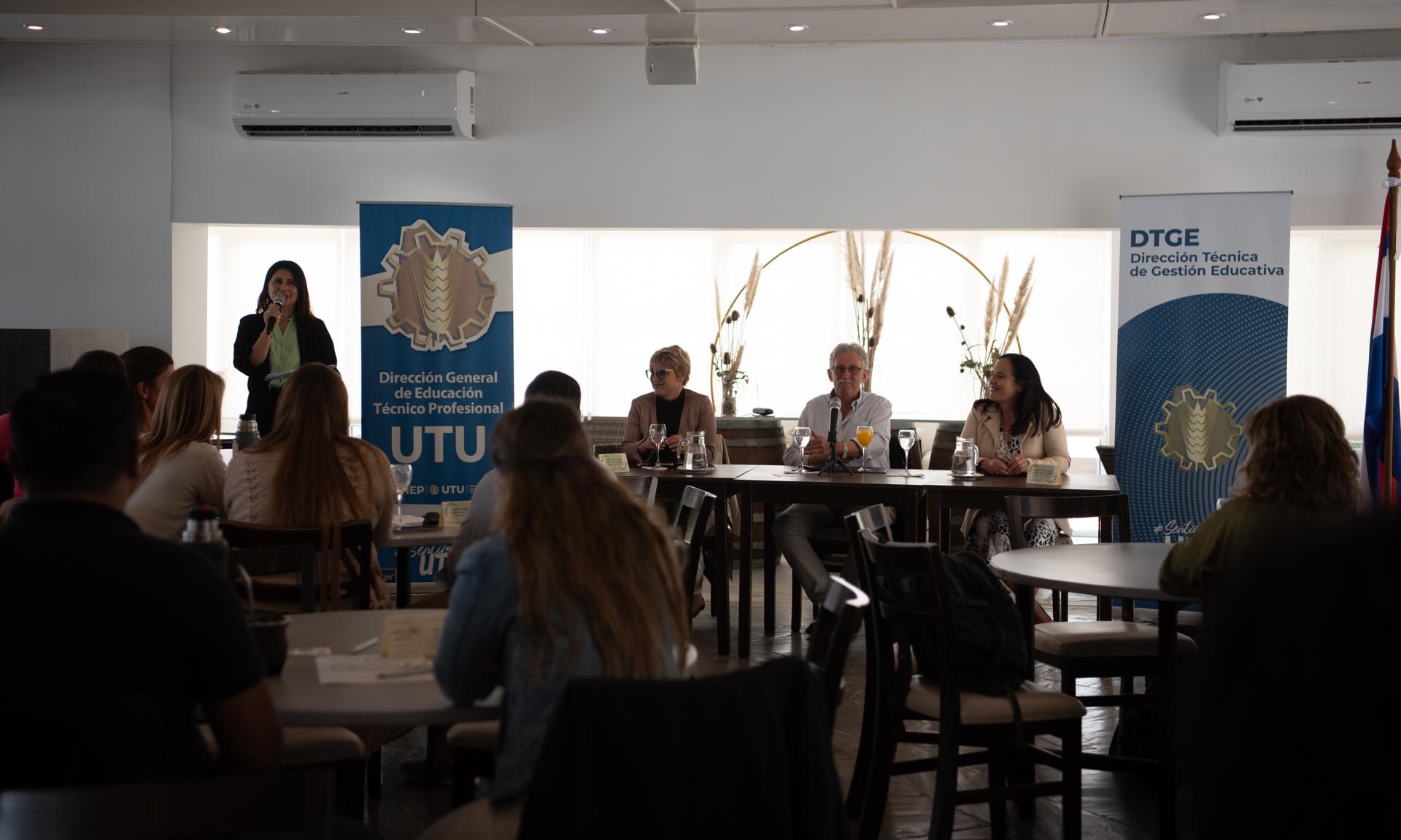 Jornada Presencial de Cierre Actualización para Jefes y Ayudantes de internado Escuelas Agraria