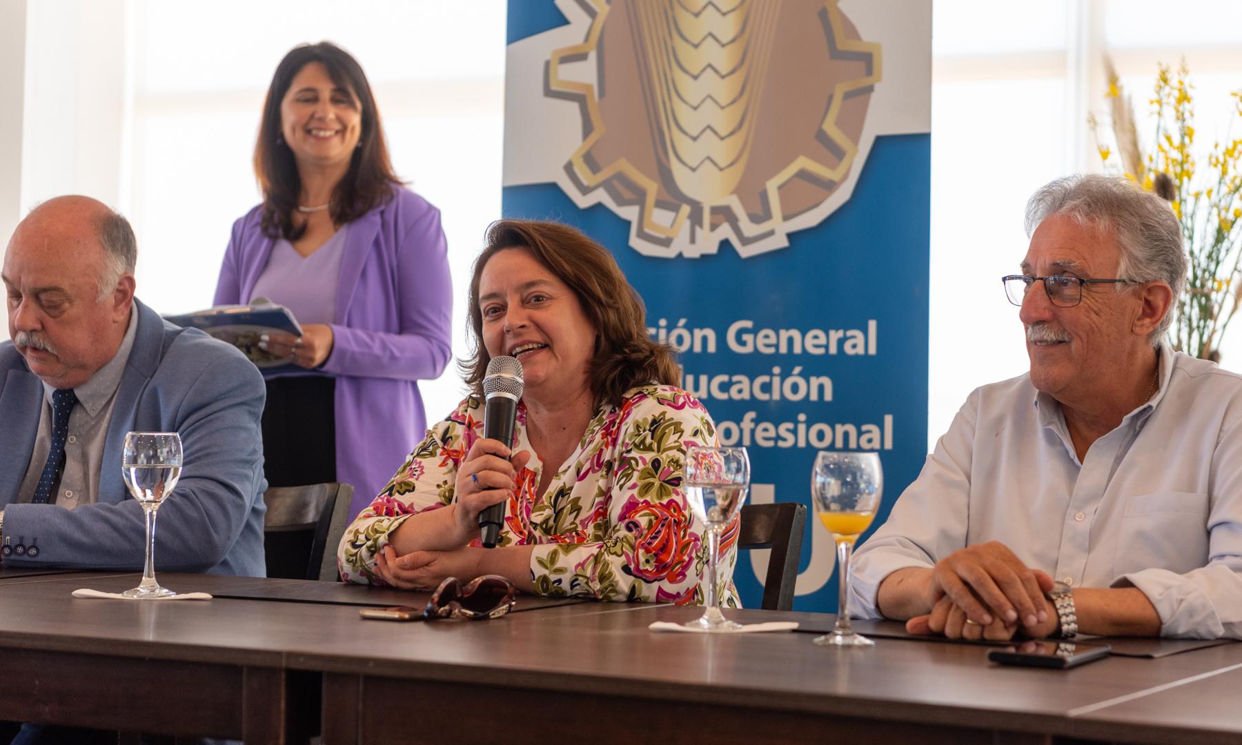 Exitoso cierre del ciclo 2023 de actualización para Profesores Adscriptos de todo el país