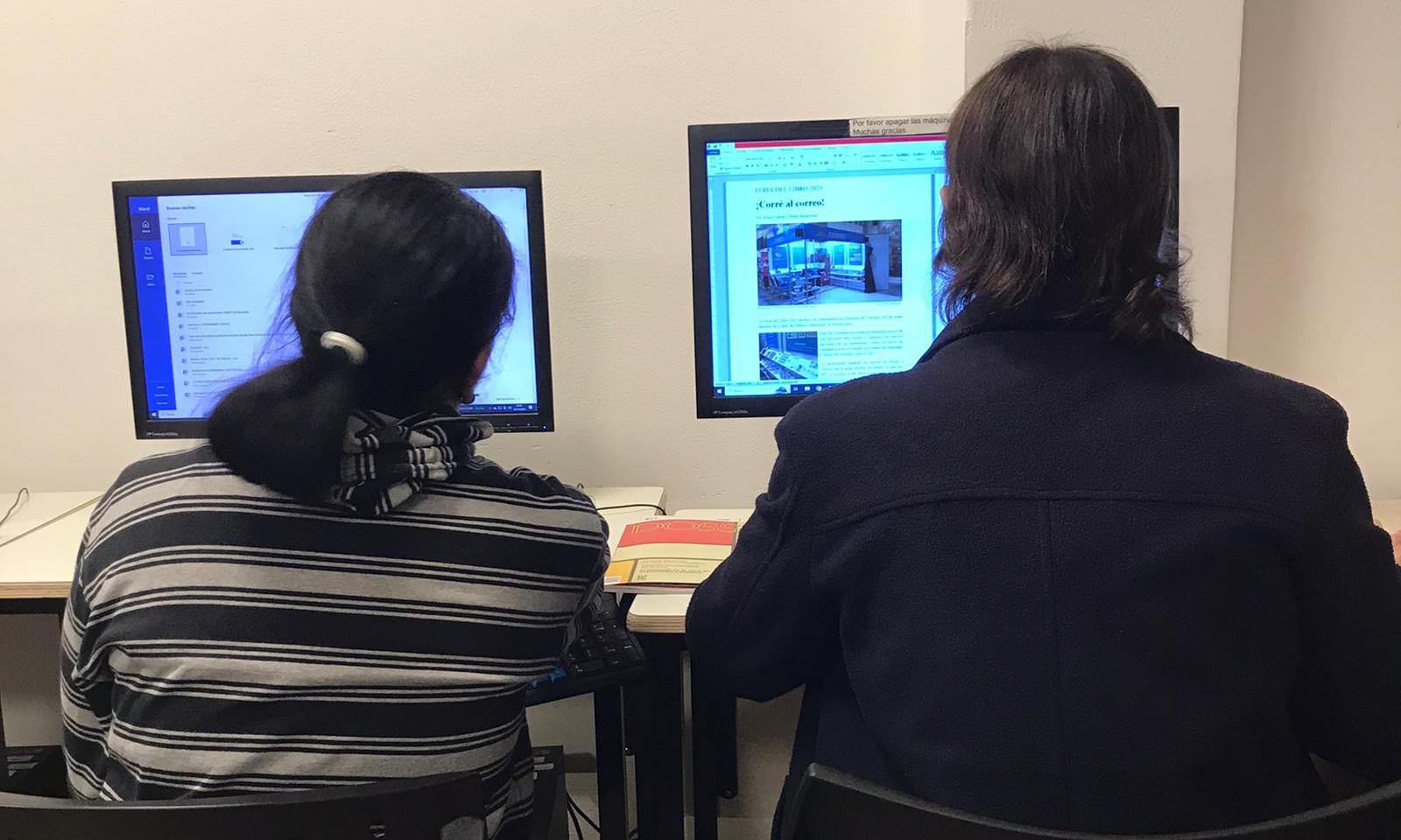 Oficio de redactor: estudiantes de Comunicación publican vivencias de la Feria del Libro de Montevideo