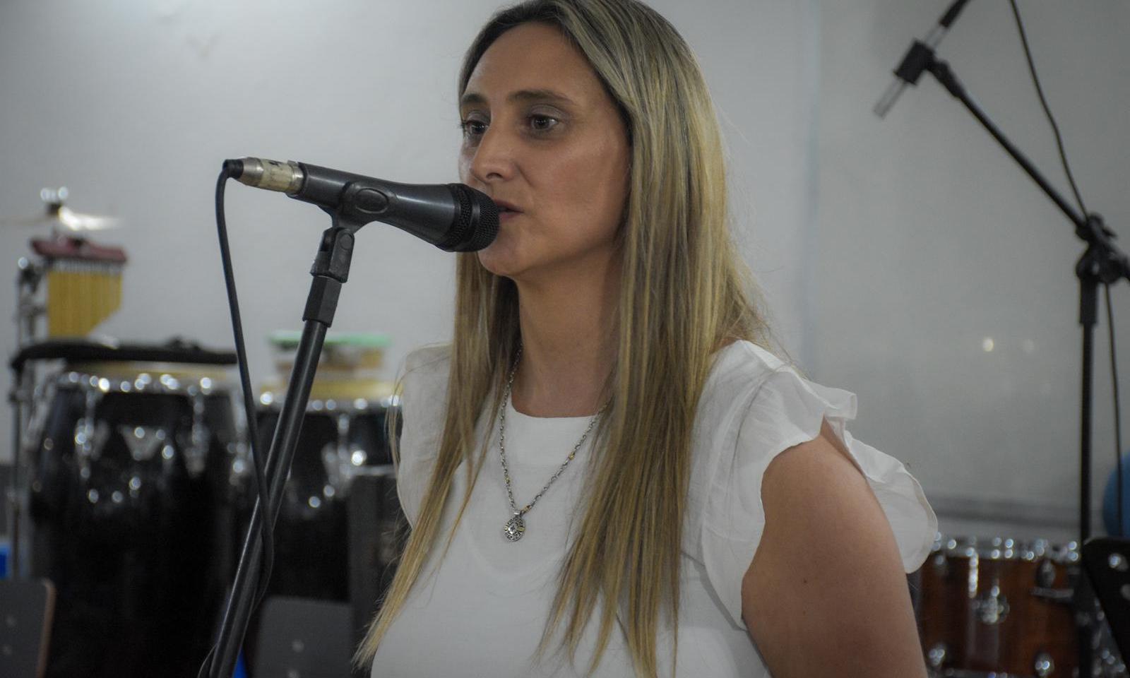 Una noche de emociones: Cerro Colorado celebró su cierre lectivo y anunció nuevos cursos para 2024
