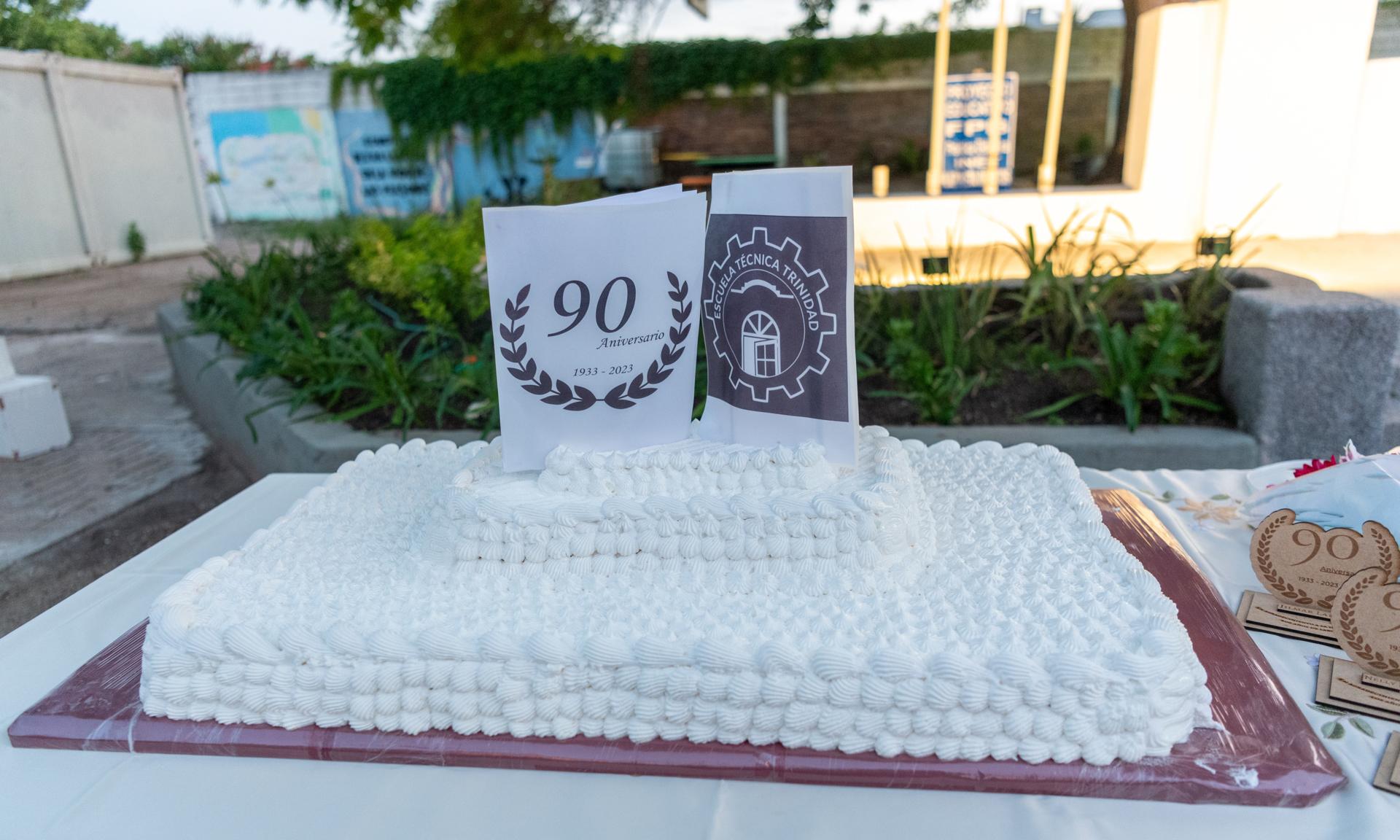 ET Trinidad 90 años