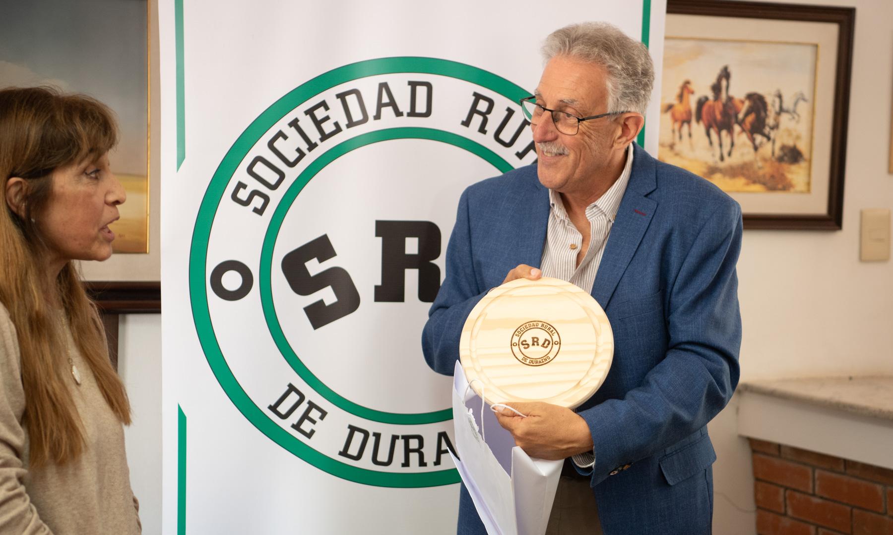 Estudiantes de Durazno podrán realizar pasantías en establecimientos rurales del departamento