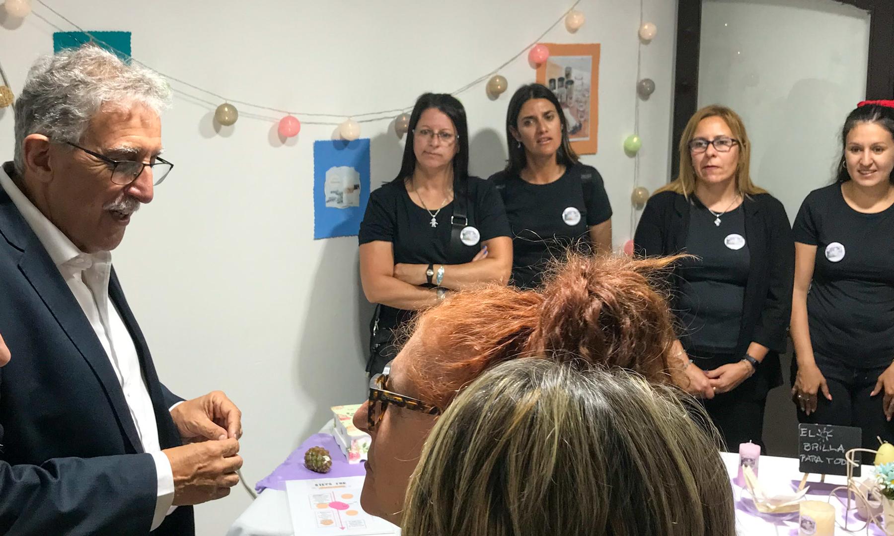 Una noche de emociones: Cerro Colorado celebró su cierre lectivo y anunció nuevos cursos para 2024