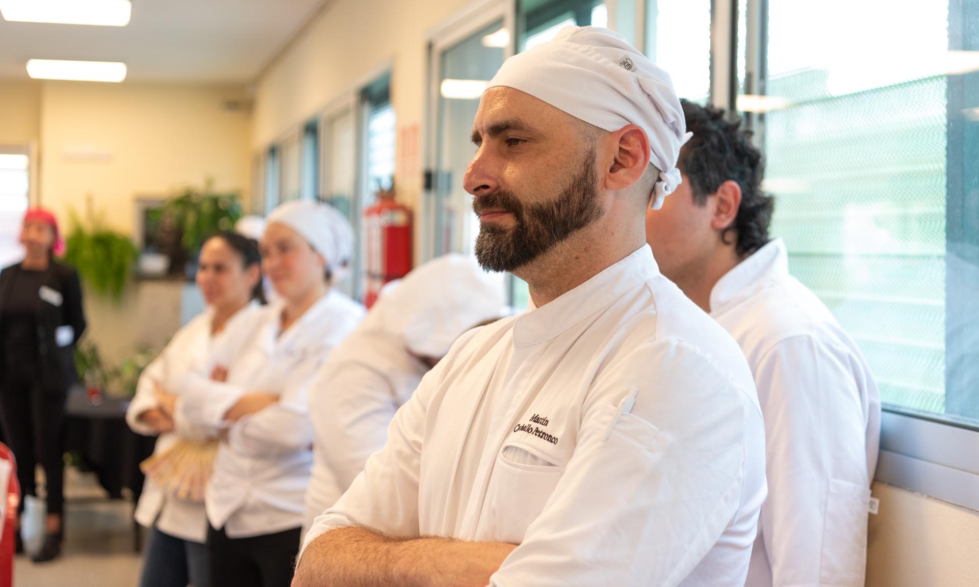 Exitosa jornada de capacitación para docentes de UTU sobre Sushi con el chef Iwao Komiyama