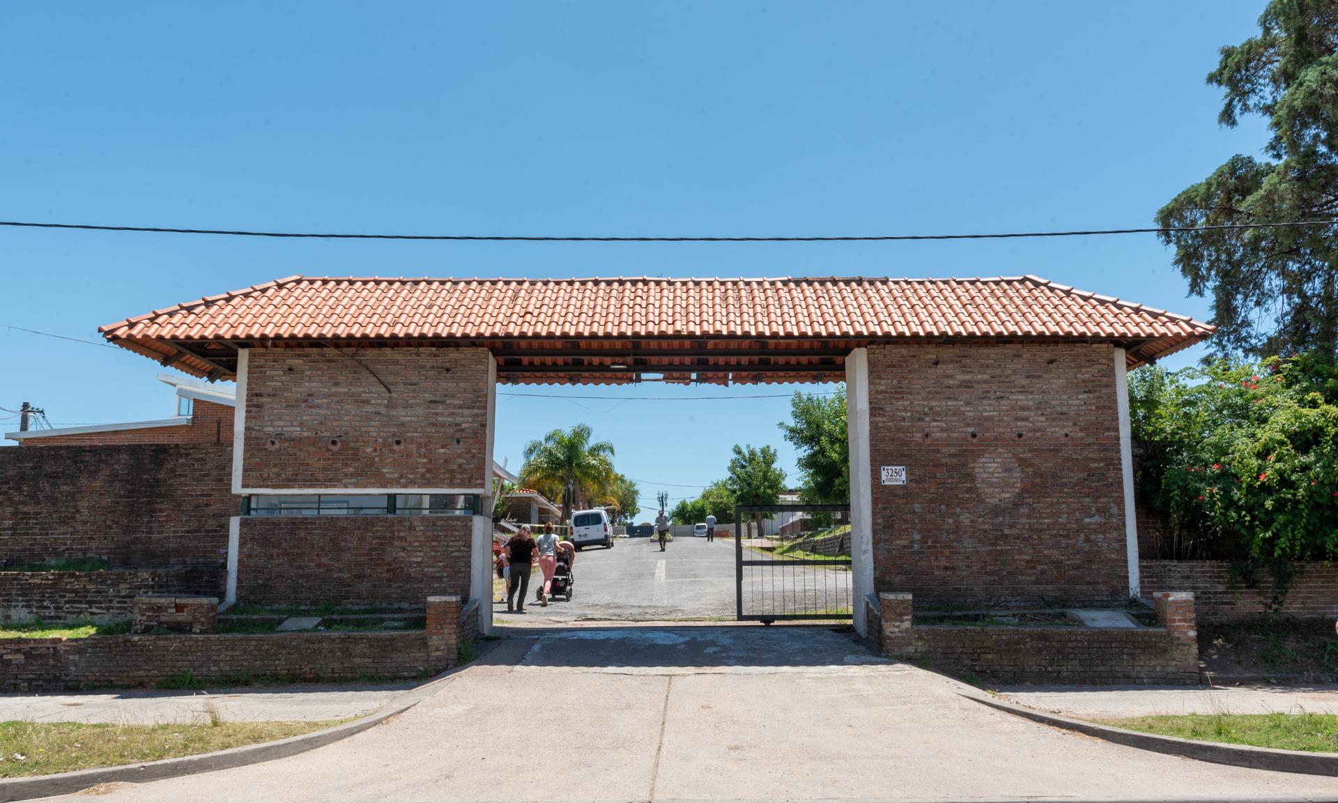 Anexo Aparicio Saravia