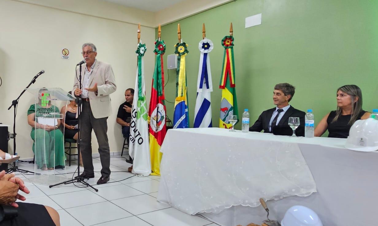 cursos binacionales