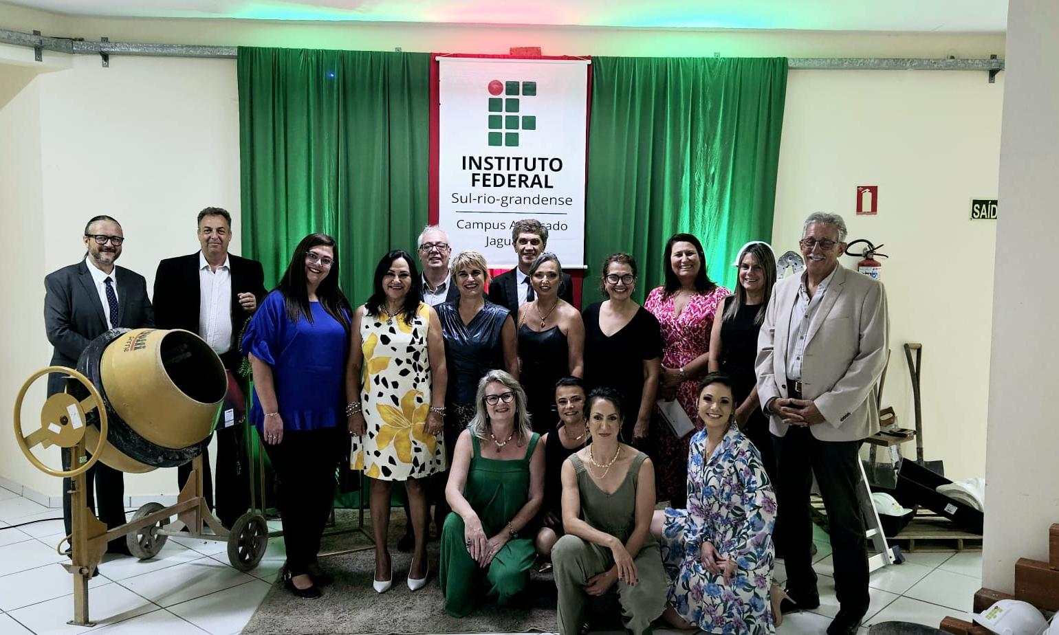 cursos binacionales