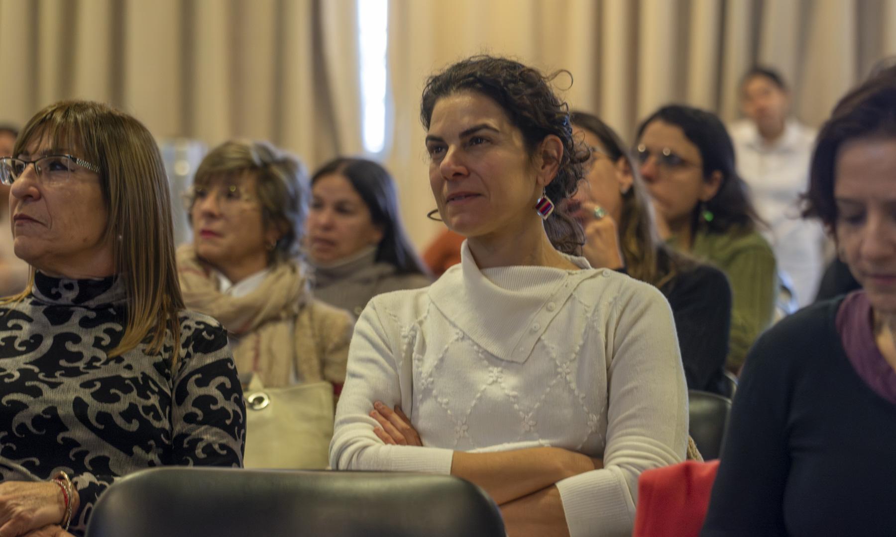 EPA-EM 50 docentes diploma