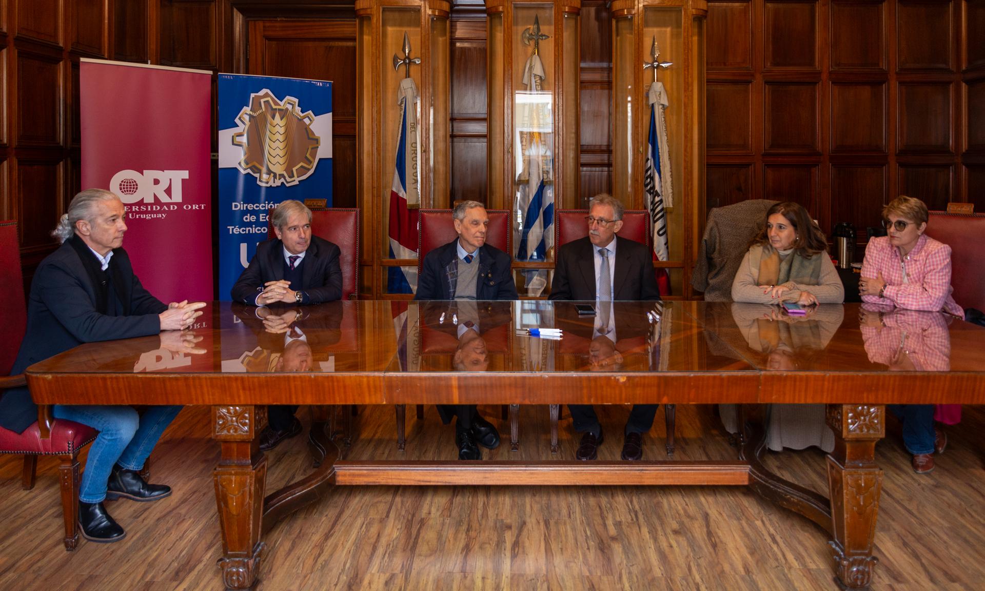 Utu_firma_convenio_con_ORT