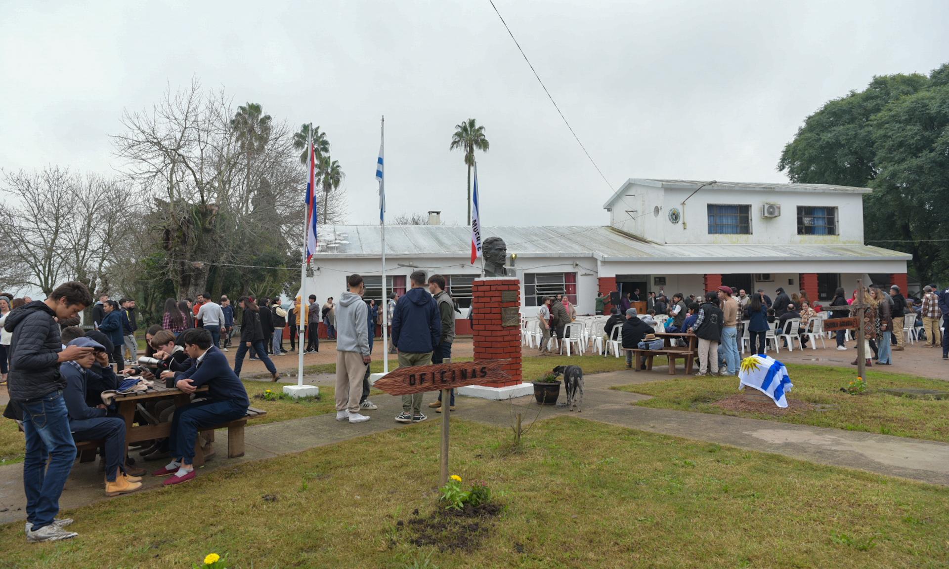 San ramón_UTU_80