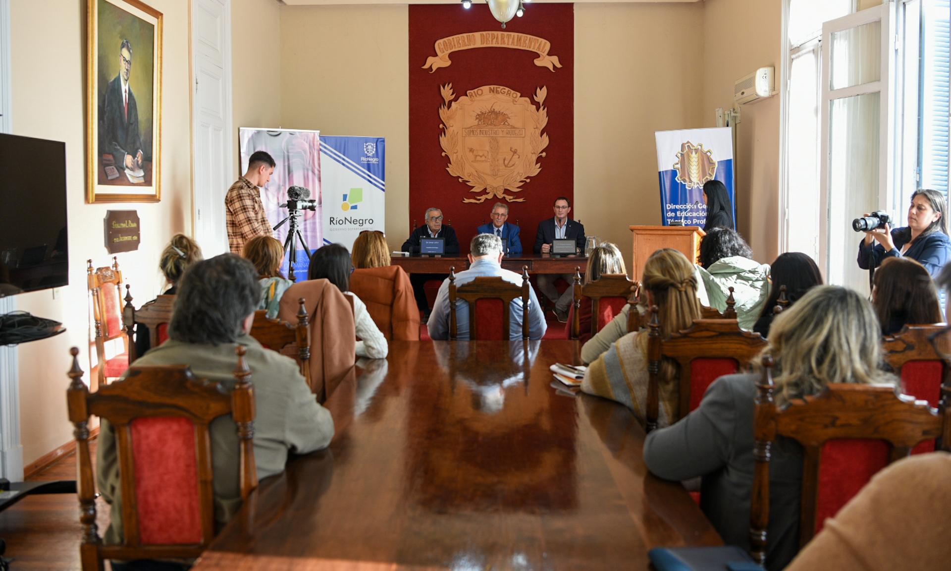 pasantías curriculares