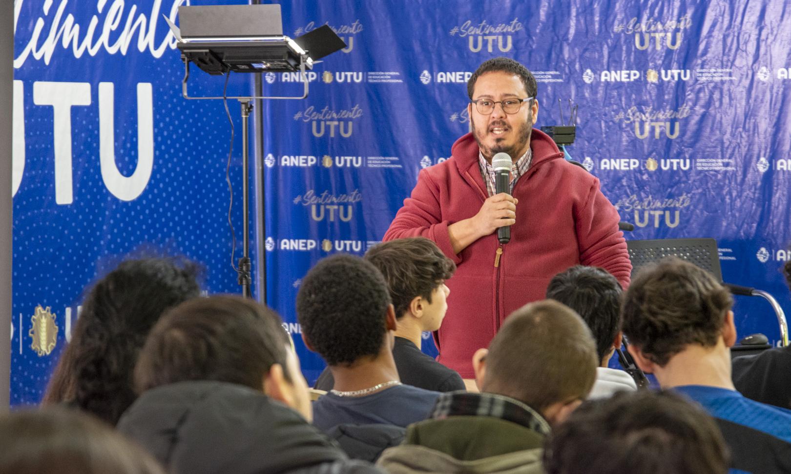 Ceibal proyecta nuevas experiencias en Ciencias de la Computación