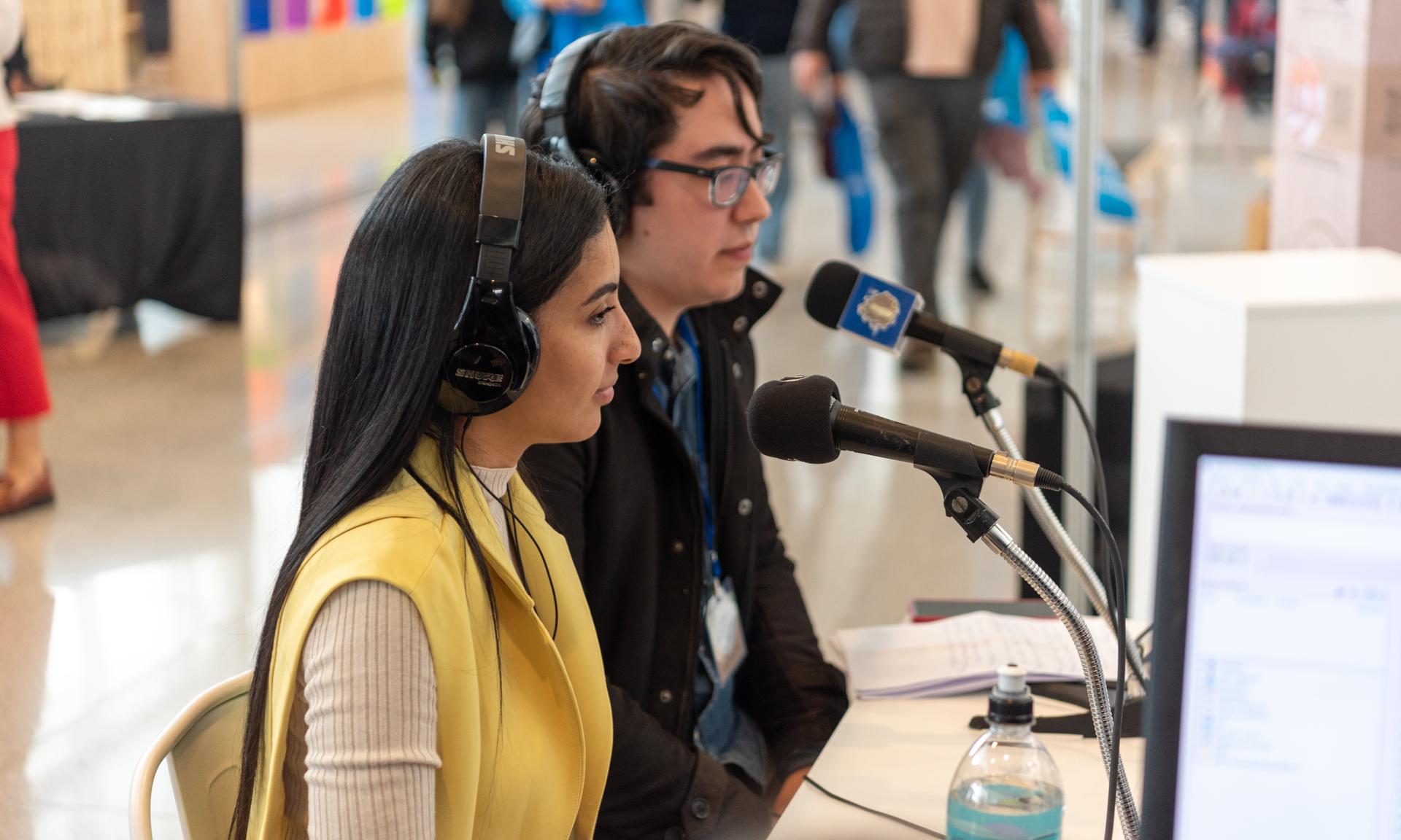 estudiantes de comunicación