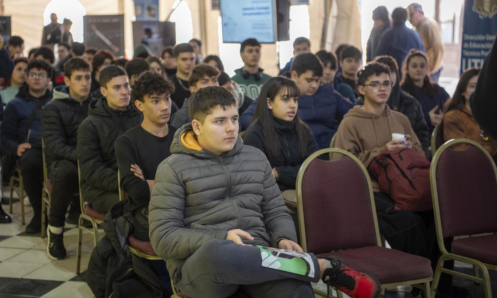 UTE profundiza sobre la movilidad eléctrica en la Semana de la Innovación y Tecnología 