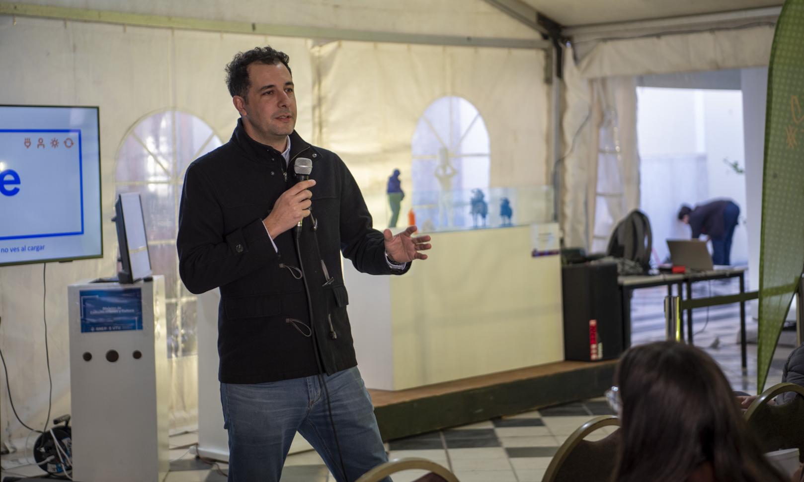 UTE profundiza sobre la movilidad eléctrica en la Semana de la Innovación y Tecnología 