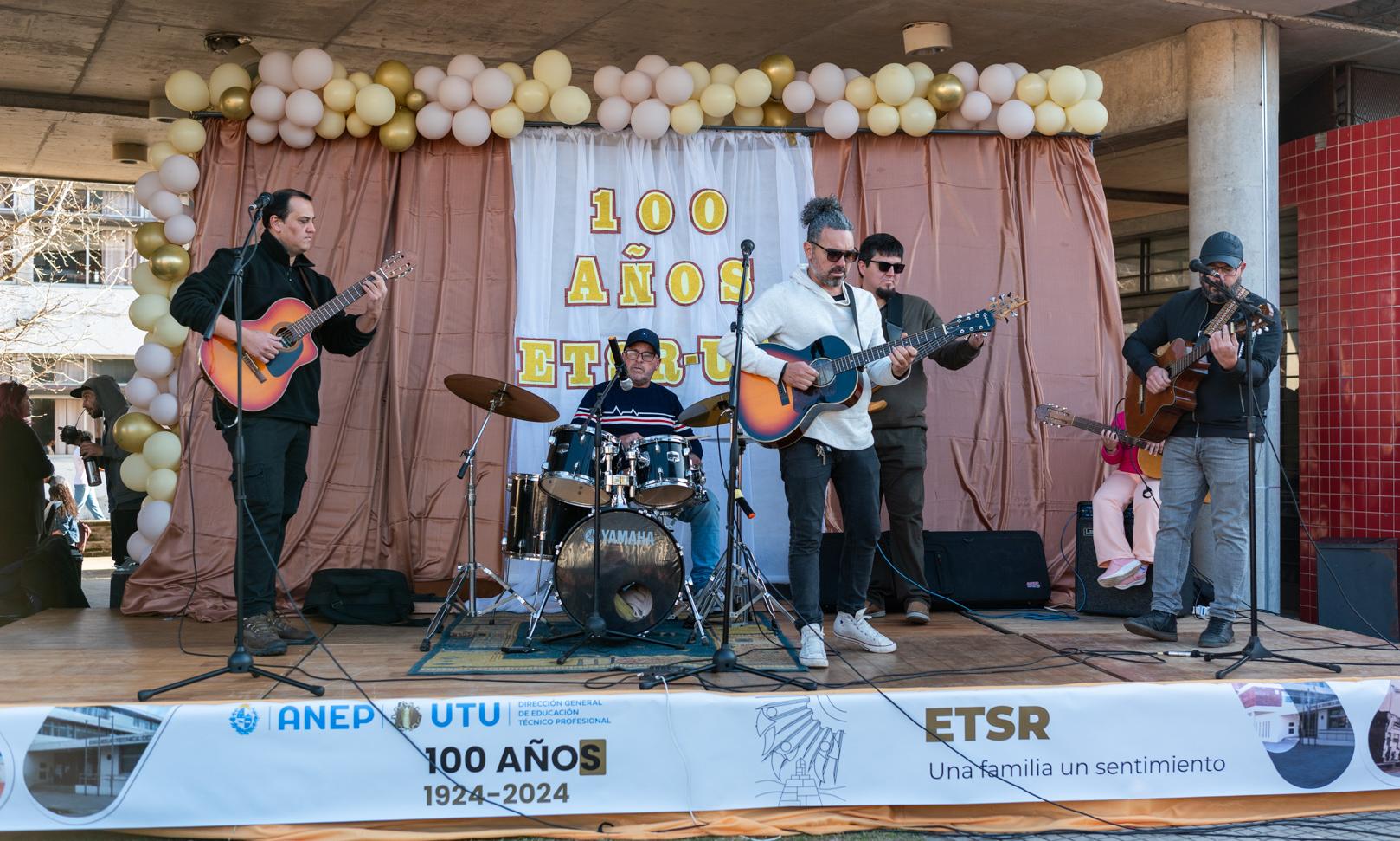 Aniversario Rivera
