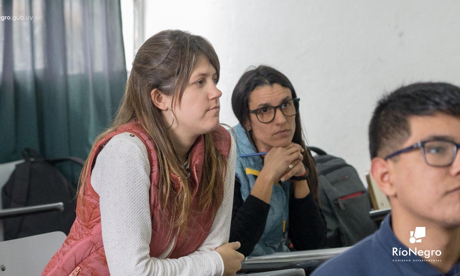 curso sobre eficiencia energética e integración de energías renovables en entornos habitados 