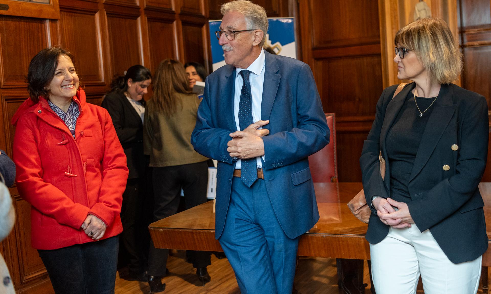 Se firmó un convenio con Banco Santander