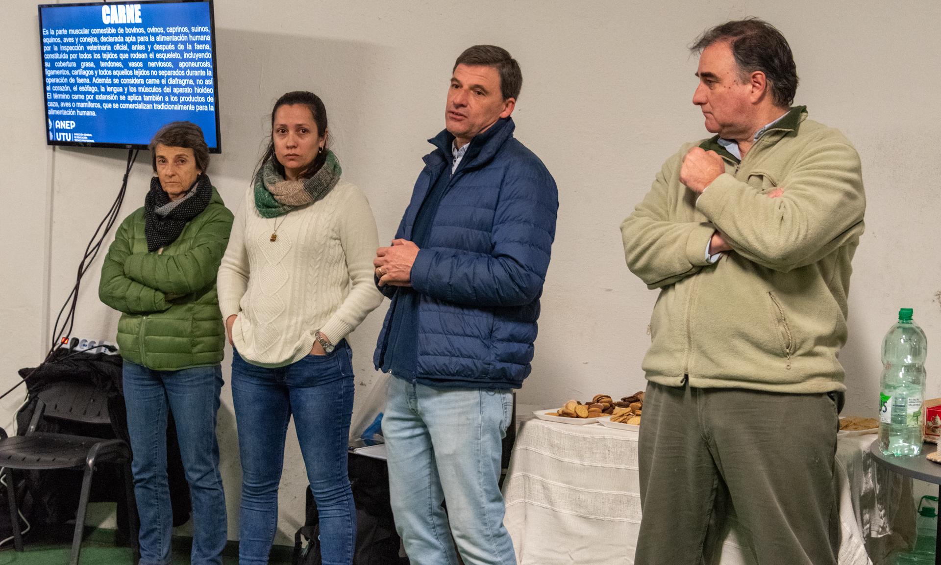  personal de campo y personal de cocina