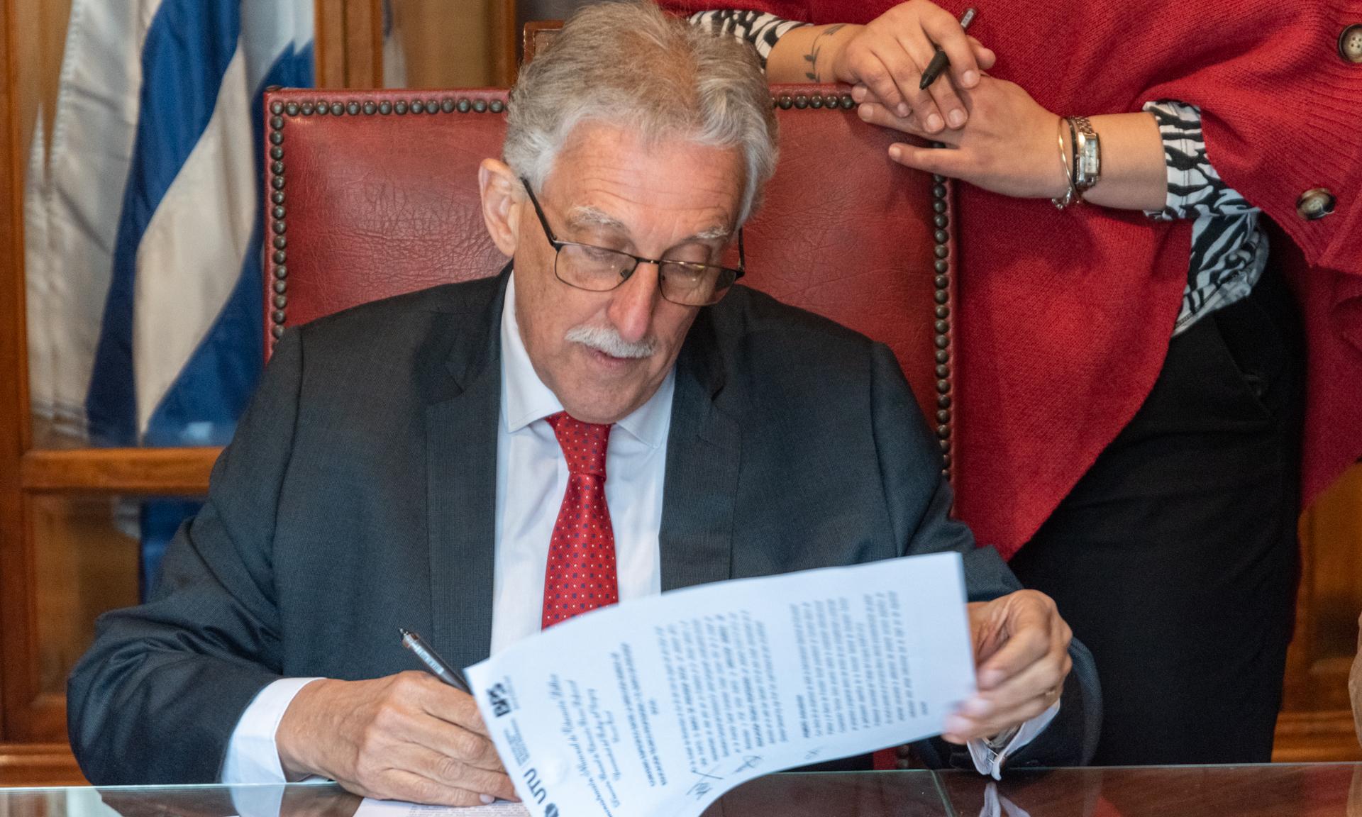 Uniendo lazos: UTU y BPS firmaron un importante convenio hacia el futuro