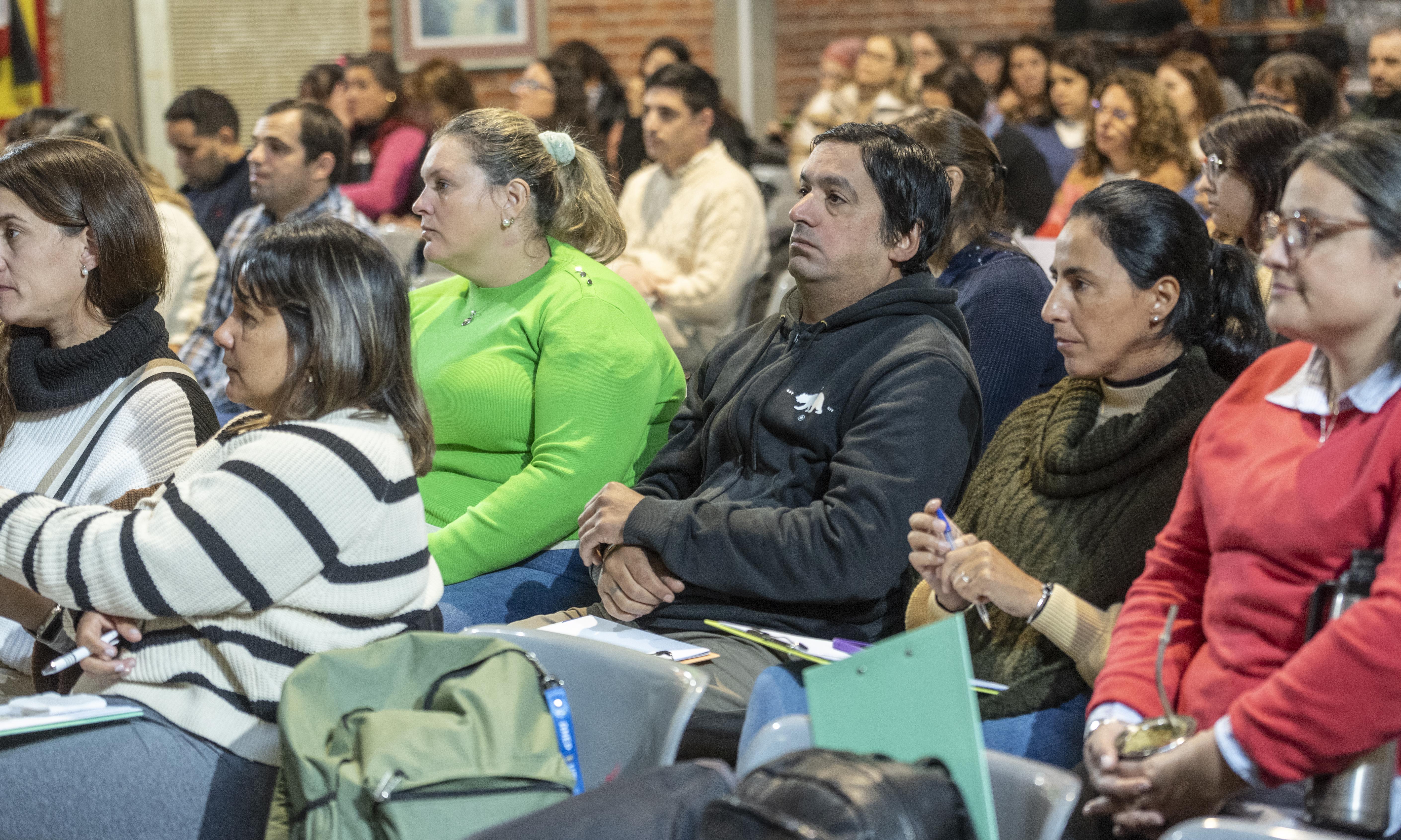UTU avanza actualizando en diferentes temáticas a funcionarios docentes y no docentes en todo el país