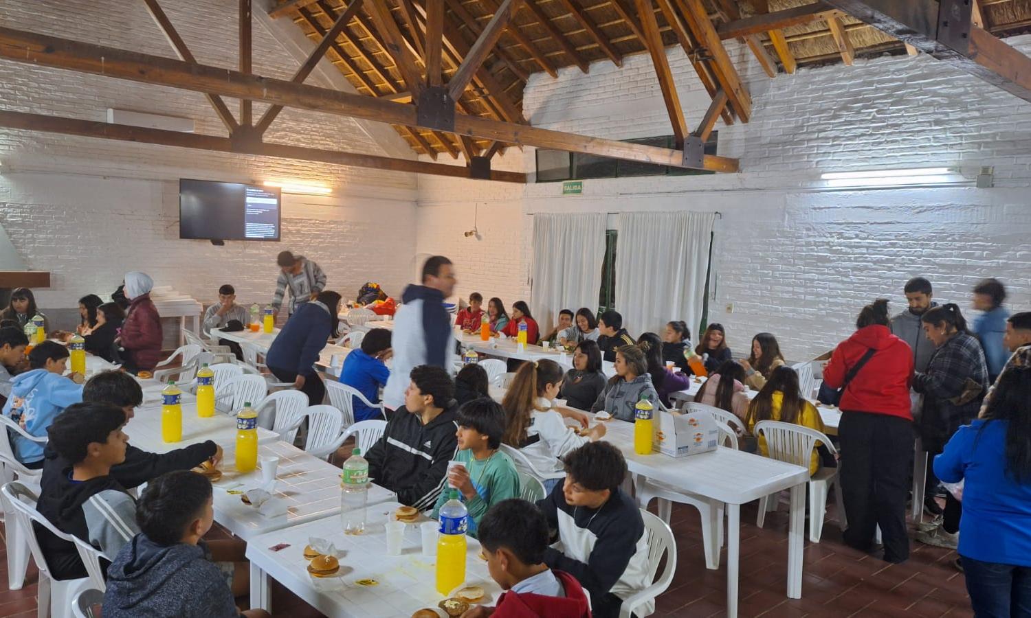 campamento estudiantil en Termas de Guaviyú