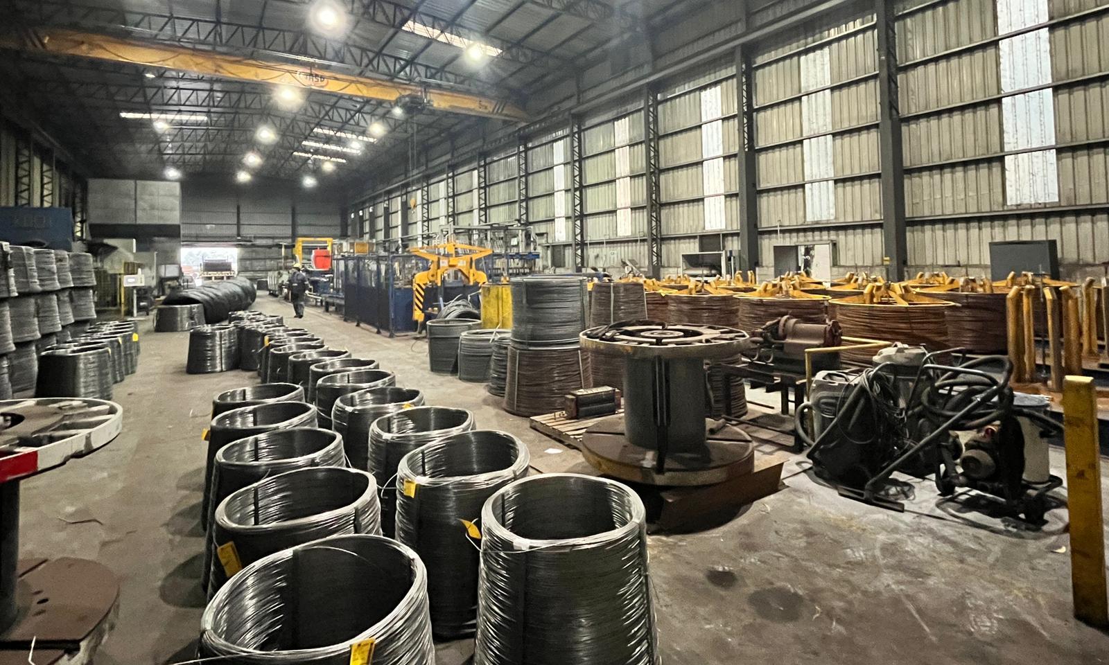 Estudiates de UTU visitaron una importante empresa de metalúrgica